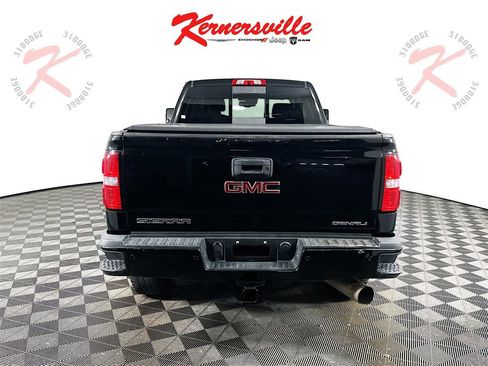 Used 2018 GMC Sierra 3500 Denali w/ Duramax Plus Package image 6