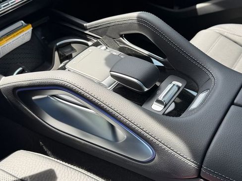 New 2025 Mercedes-Benz GLS 580 4MATIC image 36