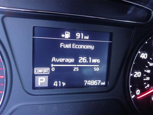 Used 2019 Kia Sorento L image 19