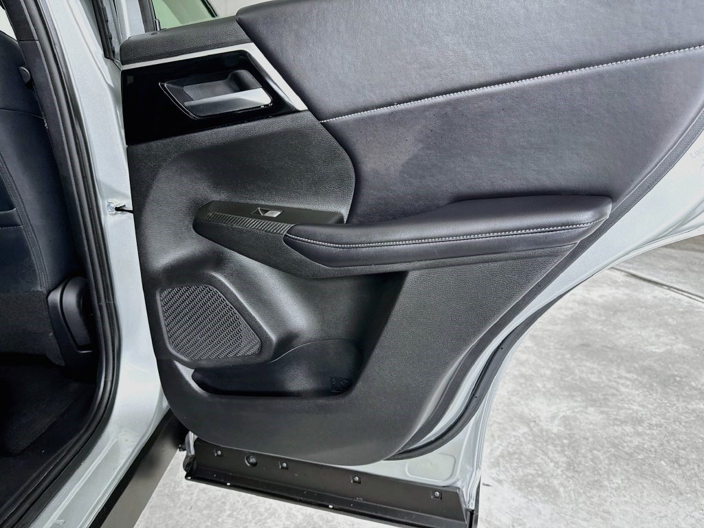 Used 2024 Mitsubishi Outlander SE FWD image 27