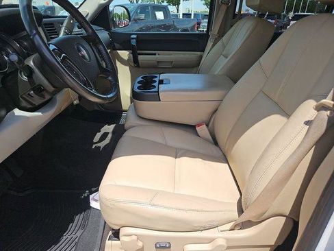 Used 2009 GMC Sierra 1500 SLE w/ Convenience Package RWD image 16