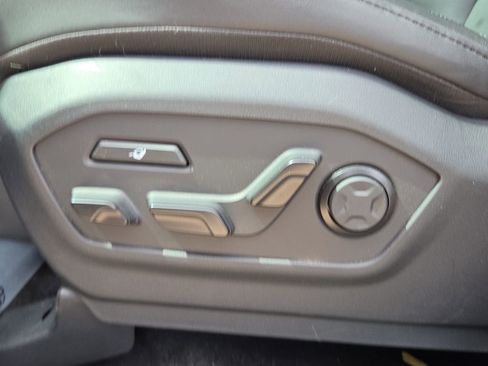 Used 2025 Hyundai Santa Fe Calligraphy AWD/4WD image 11