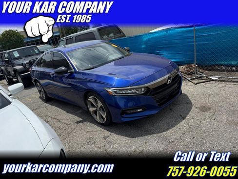 Used 2018 Honda Accord Sport image 1