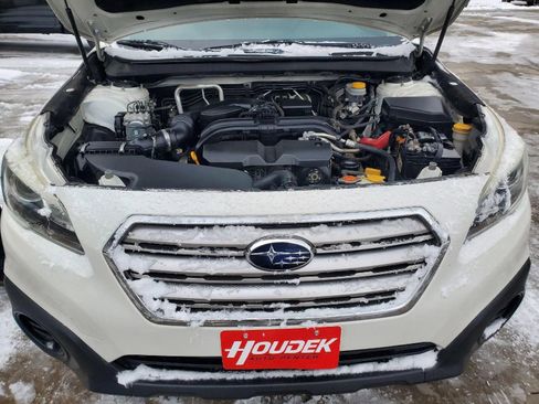 Used 2017 Subaru Outback 2.5i image 19