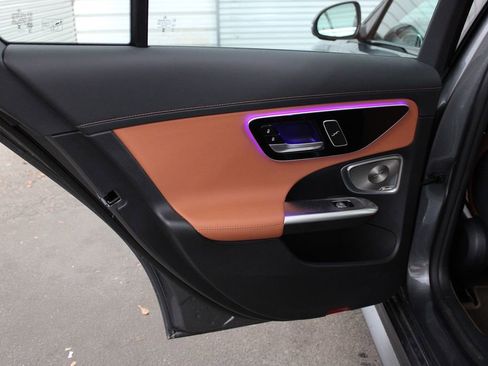 Used 2024 Mercedes-Benz C 300 Sedan image 8