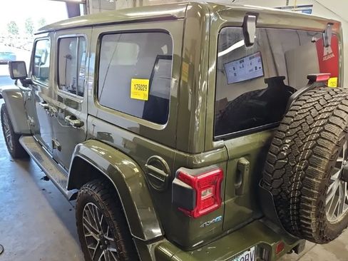 Used 2024 Jeep Wrangler High Altitude AWD/4WD image 3