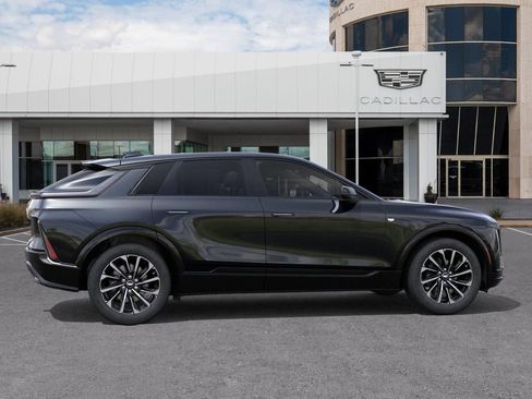 New 2026 Cadillac Lyriq Sport RWD image 5
