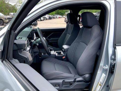 Used 2025 Toyota Tacoma SR5 image 8