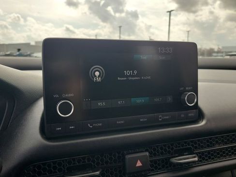 Certified 2024 Honda HR-V LX image 24