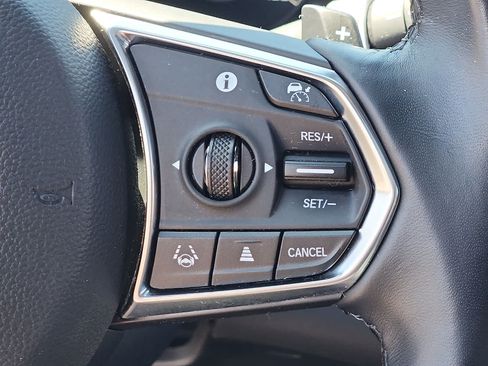 Used 2025 Acura RDX SH-AWD image 23