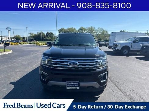 Used 2021 Ford Expedition Limited AWD/4WD image 2