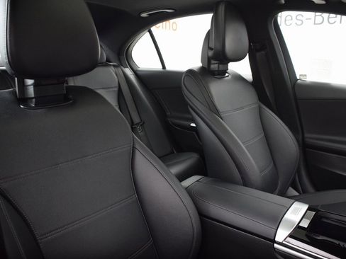 Certified 2025 Mercedes-Benz C 300 Sedan image 16