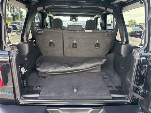 Certified 2025 Jeep Wrangler Unlimited Rubicon 4xe w/ Safety Group image 7