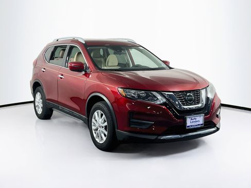 Used 2019 Nissan Rogue SV image 3