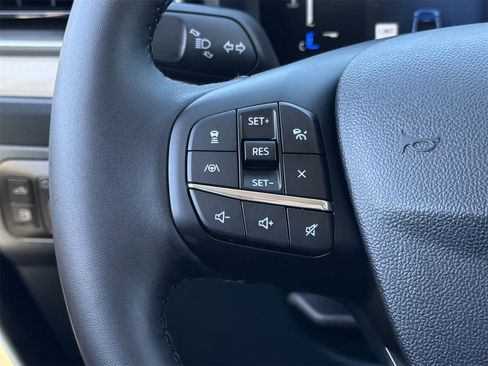 New 2025 Ford Maverick Lariat image 36