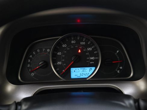 Used 2015 Toyota RAV4 XLE AWD/4WD image 24