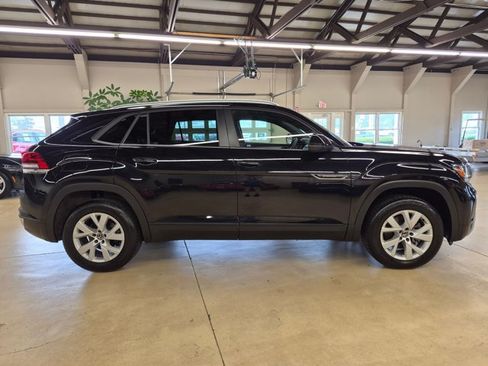 Used 2021 Volkswagen Atlas Cross Sport S FWD image 4