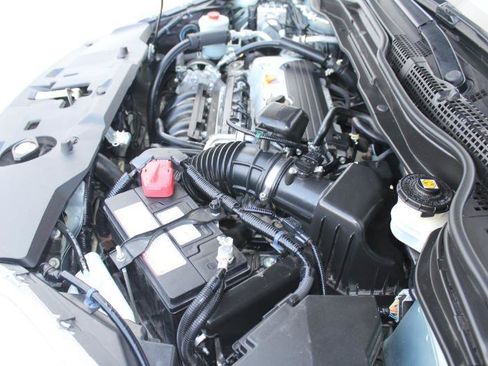 Used 2011 Honda CR-V LX image 34
