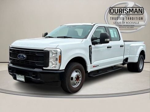 Used 2024 Ford F350 XL image 2