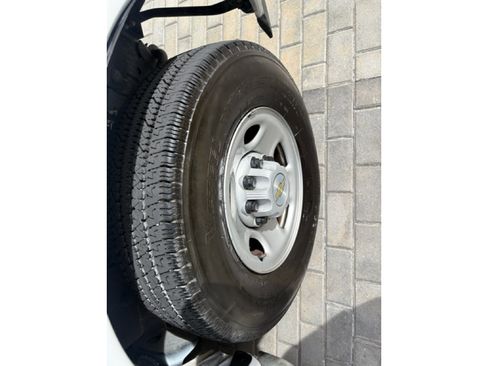 Used 2024 Chevrolet Express 2500 w/ Driver Convenience Package image 14