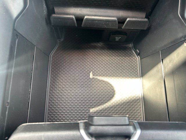 Used 2022 RAM 1500 Lone Star RWD image 30