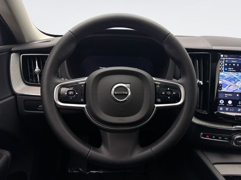 Used 2025 Volvo XC60 T8 Plus w/ Protection Package Premier AWD/4WD image 12