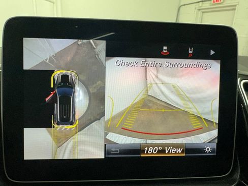 Used 2018 Mercedes-Benz GLE 350 image 17