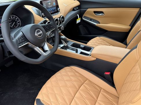 New 2025 Nissan Sentra SV w/ SV Premium Package image 7