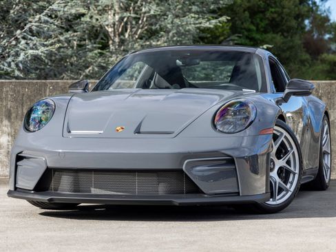 Used 2025 Porsche 911 GT3 RWD image 1