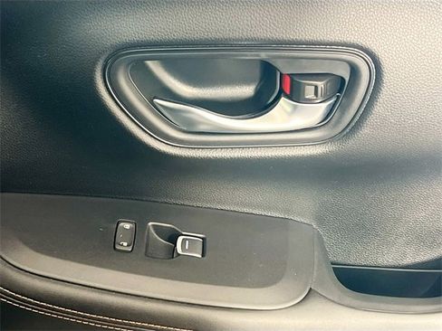 Certified 2024 Honda HR-V Sport image 30