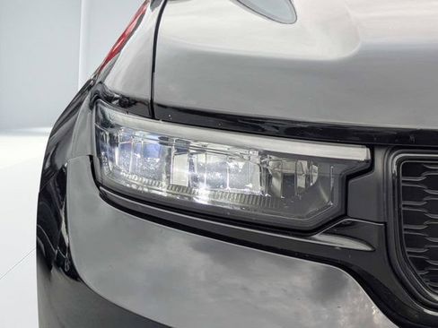 Used 2023 Jeep Grand Cherokee L Laredo AWD/4WD image 9