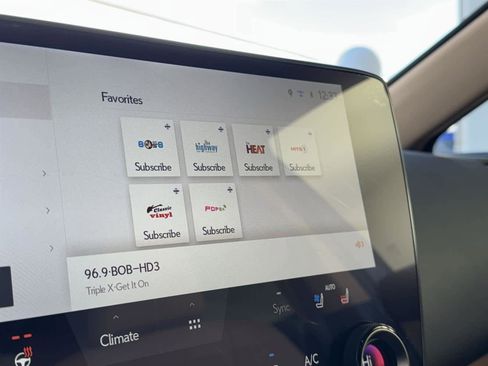 Used 2025 Lexus NX 350 AWD w/ Accessory Package (2T) image 18