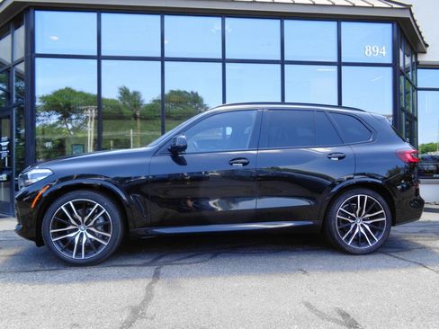 Used 2022 BMW X5 xDrive40i AWD/4WD image 4