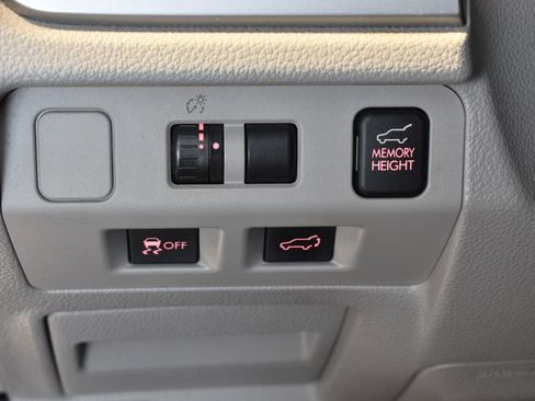 Used 2015 Subaru Forester 2.5i Limited w/ Protection Package #2 image 15