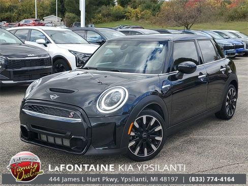 Used 2023 MINI Cooper S image 32