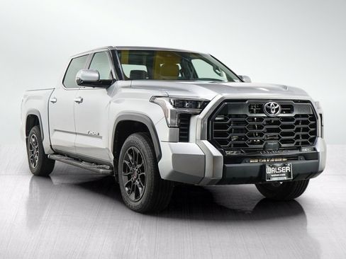 Used 2023 Toyota Tundra Limited w/ TRD Off-Road Package AWD/4WD image 9