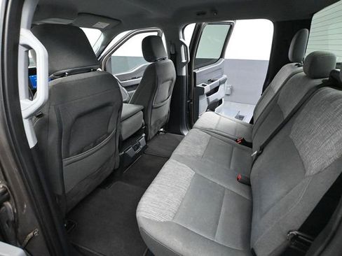 Used 2022 Ford F150 XLT image 34