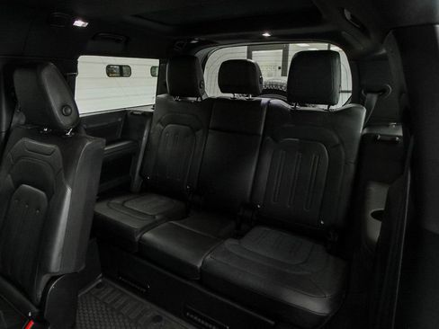 Used 2023 Land Rover Defender 130 X AWD/4WD image 26