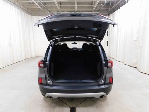Used 2025 Ford Escape Active image 15