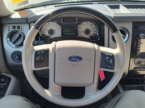 Used 2014 Ford Expedition EL Limited w/ Equipment Group 301A image 17