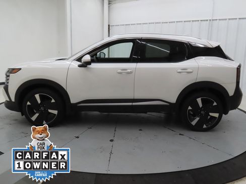 Used 2025 Nissan Kicks SR image 6