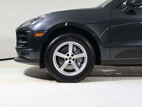 Certified 2021 Porsche Macan image 26