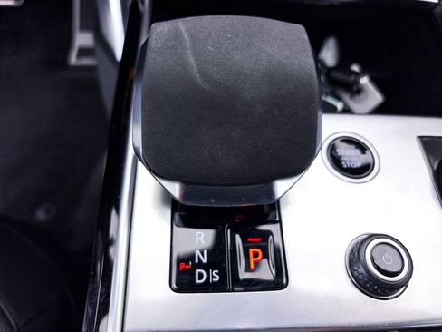 Used 2023 Land Rover Range Rover SE AWD/4WD image 28