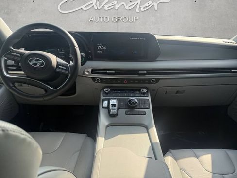 Used 2025 Hyundai Palisade SEL FWD image 21