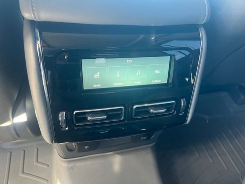 Used 2020 Lincoln Aviator Reserve w/ Equipment Group 201A image 9