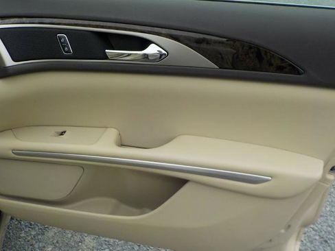 Used 2015 Lincoln MKZ Hybrid w/ Equipment Group 202A Reserve image 24