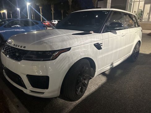 Used 2018 Land Rover Range Rover Sport Supercharged image 2