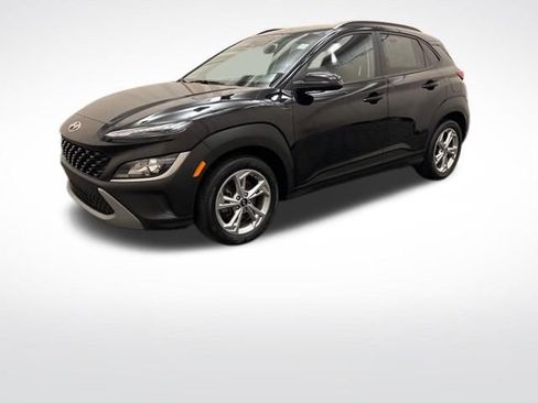 Used 2023 Hyundai Kona SEL image 4