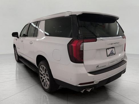 Used 2025 GMC Yukon XL Denali AWD/4WD image 20