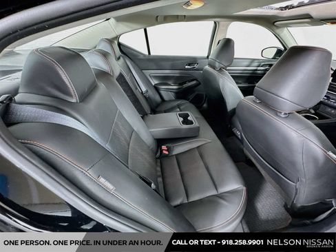 Certified 2025 Nissan Altima 2.5 SR w/ SR Premium Package FWD image 27